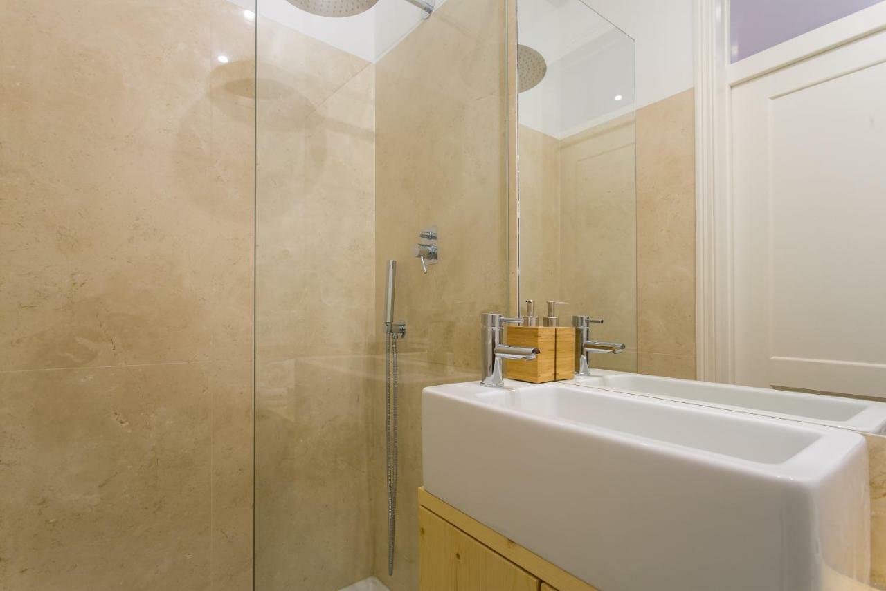 Altido New And Trendy 2-bed Flat With Seaview In Lapa Apartment Lisbon