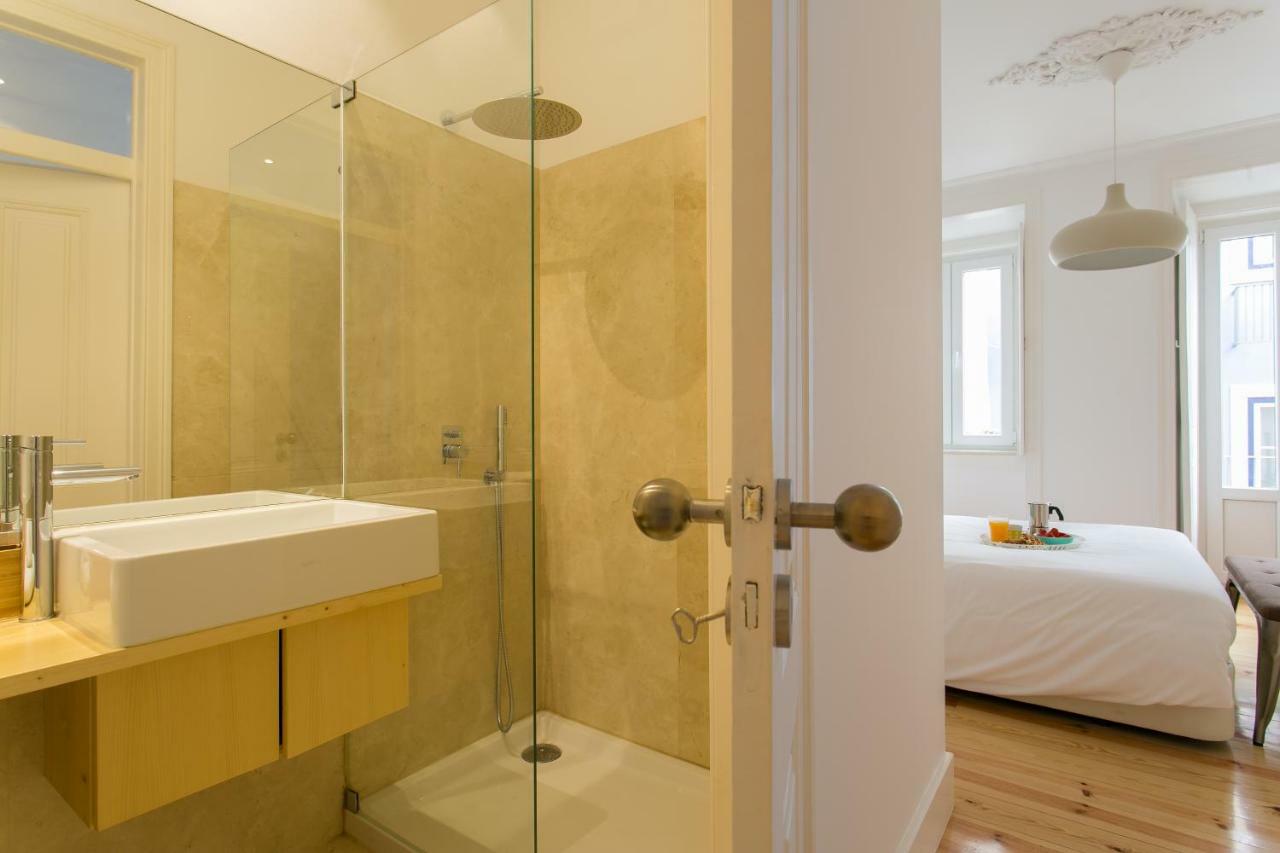 Altido New And Trendy 2-bed Flat With Seaview In Lapa